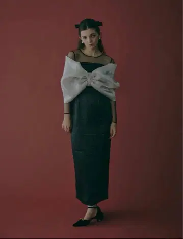 에쿠미르 RIBBON TIGHT DRESS