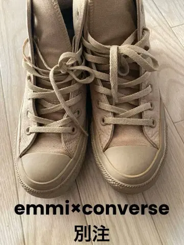 가격 인하! emmi 핑크 베이지 컨버스 하이컷 스니커즈