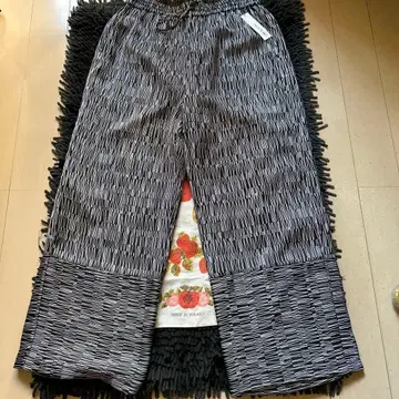 블랙 화이트 스트라이프 와이드 팬츠 S-M