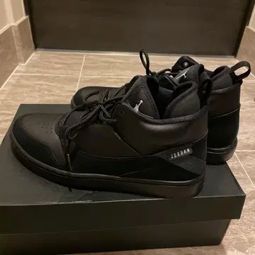 [ 새상품 ] JORDAN FADEWAY 27.5cm