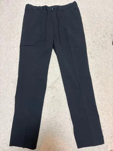 투모로우랜드 코튼 나일론 이지 슬랙스