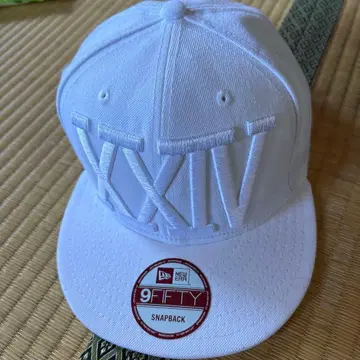 TWENTY FOUR KARATS XXIV 스냅백 캡