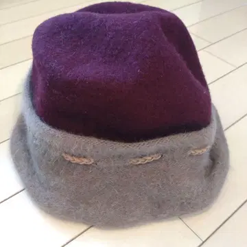 LUPUY 모자 보르도 x 그레이쉬 베이지