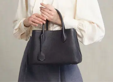 보나벤츄라 블랙 가죽