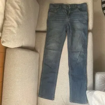 BOSS 다크 블루 슬림핏 데님