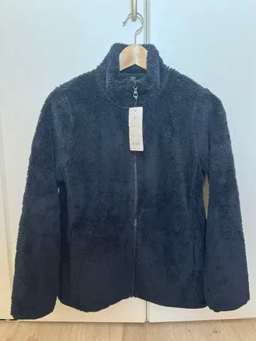 [ 미사용 ] 유니클로 퍼리 플리스 풀 지퍼 자켓 여성용 L 사이즈