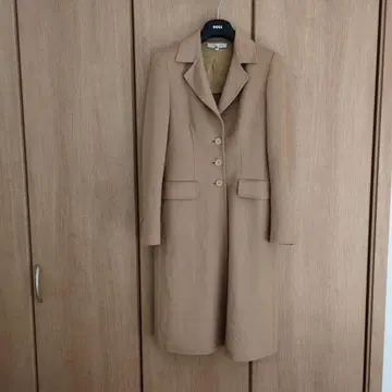 ESCADA 베이지 롱 코트 36