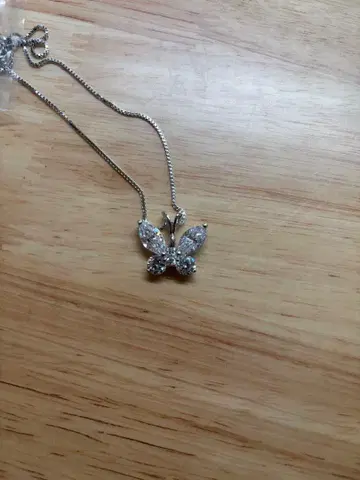 Pure 시리즈 나비 모티브 목걸이 크리스탈풍