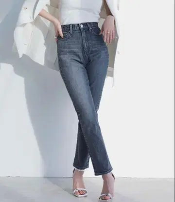 Slim straight denim/슬림 스트레이트 데님 GLAY 0