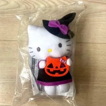 새상품 한정판 헬로키티 미스터 도넛 할로윈 봉제 인형