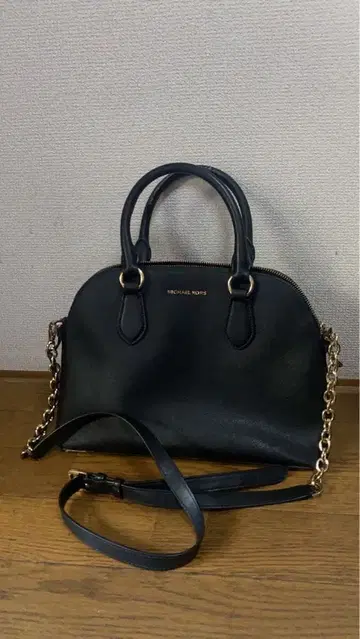 MICHAEL KORS 블랙 숄더백