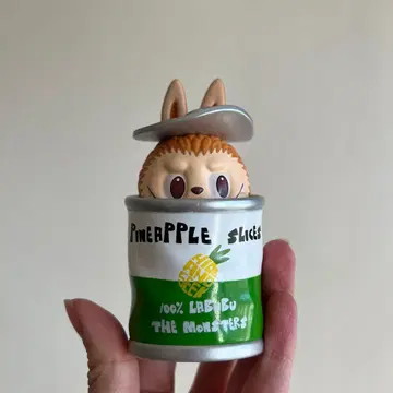 LABUBU 파인애플 슬라이스 피규어