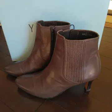 YOSHITO 브라운 사이드 고어 부츠 중간 힐