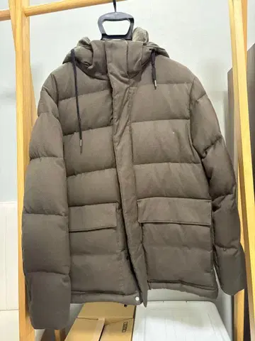 [ 남성용 M ] HARE 다운 자켓