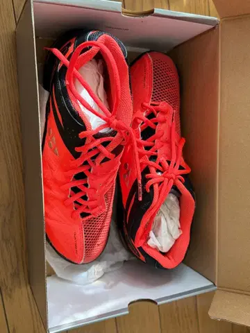YONEX SHB-03L 테니스화 오렌지/블랙