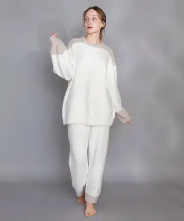 운나나쿨 컬러 블로킹 풀오버 & 롱 팬츠 세트