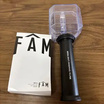 We're fam LIVE TOUR 응원봉