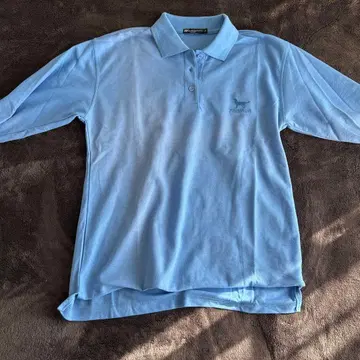 메이 나스 라이트 블루 피케 셔츠