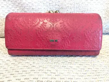 안나수이 ANNASUI 핑크 엠보싱 가공 장지갑