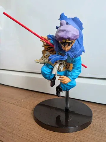 드래곤볼 피규어 점프 포즈