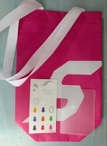 Snow Man 1ST POP UP 입장자 혜택 백 스티커