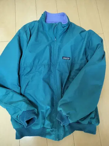 Patagonia 쉘드 신틸라 USA