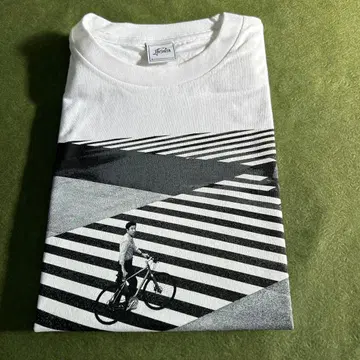 쿠와타 케이스케 / T셔츠 엽서 포함