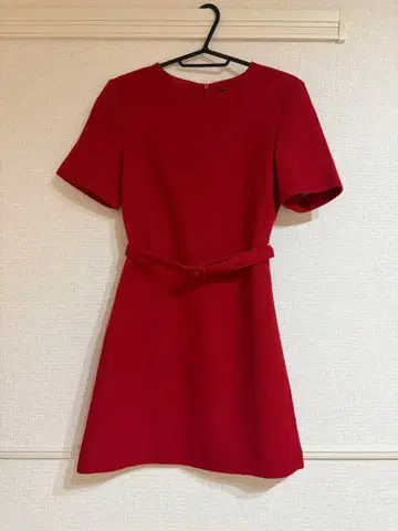 원피스 SATURDAYCLUB