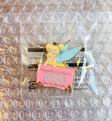 [ 미개봉 새상품 ] 팅커벨 2026 핀 배지