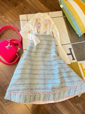 Chesty Miss Adora 미스아도라 트위드 스커트