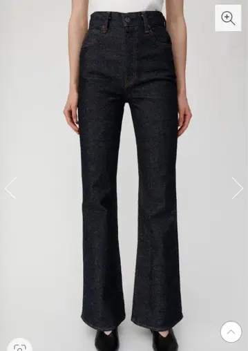 MOUSSY [ MVS FLARE / 엠브이에스 플레어 ]