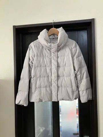 Dessin 데셍 보틀넥 숏 다운 자켓 부기우기 야마다야