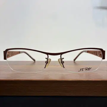 J.F. Rey 브라운 직사각형 안경
