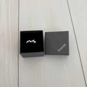 Jouete 펄 이어커프