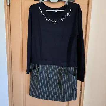 네이비 비쥬 긴팔 원피스