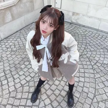 MURUA 바시티 자켓 후리 착용