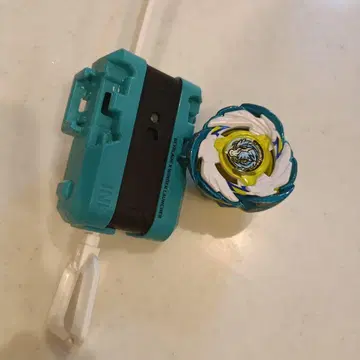 베이블레이드 페가수스 블라스트 스타터 런처 포함