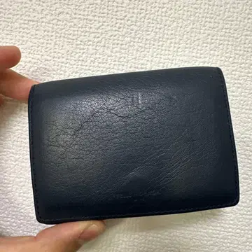 PELLE MORBIDA 네이비 가죽 3단 폴더형 지갑