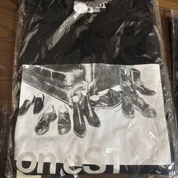 [ 미개봉 새상품 ] SixTONES 롱 T on eST