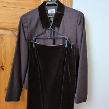 Aylesbury 브라운 셋업