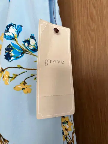 grove 스카이블루 꽃무늬 플레어 스커트