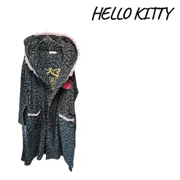 HELLO KITTY 레오파드 무늬 룸웨어 파자마 L 사이즈