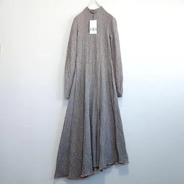 새상품 택 포함 ZARA 텍스처 어시멘틀리 원피스