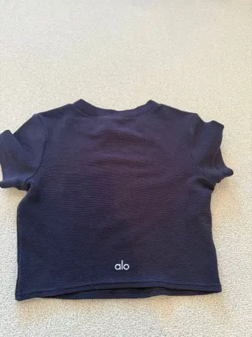 alo yoga 블랙 크롭 T셔츠 S