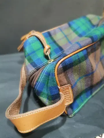 SAZABYS 체크 무늬 패브릭 소재 백 쇼와 레트로 빈티지