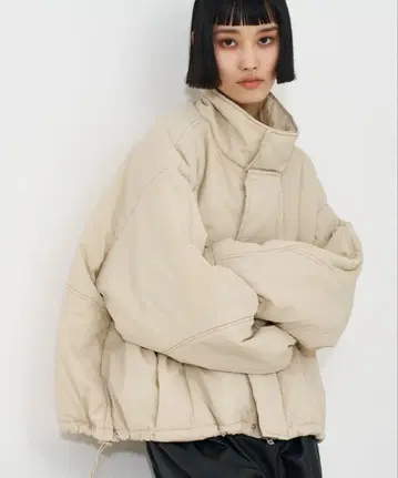 [ NOMINE ] 숏 몬스터 후드티