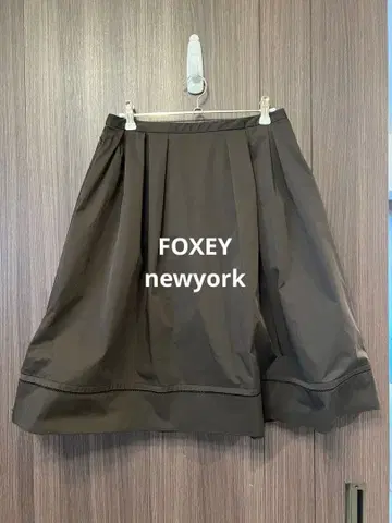 FOXEY newyork 무릎 기장 스커트 40