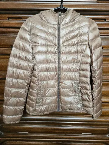 UNIQLO 라이트 다운 [ 중고품 ] 브라운