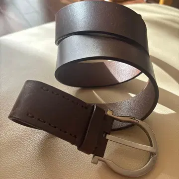 페라가모 브라운 가죽 심플 벨트