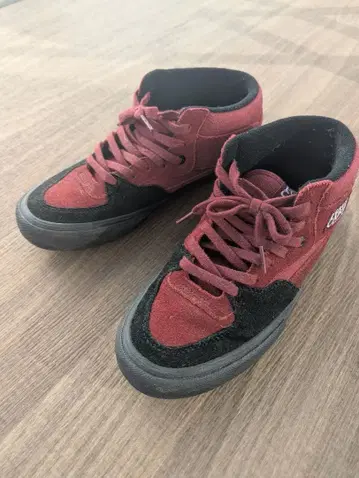 Vans 하프캡 프로 (포트 로열 / 블랙)